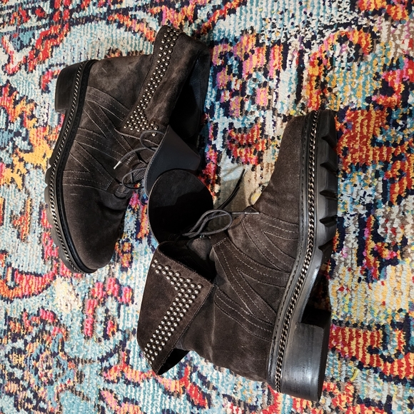 Stuart Weitzman Yadastud Suede Biker Boots - Picture 8 of 9